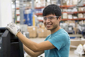 Manufacturing & Operations Jobs